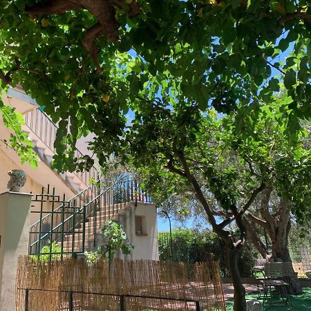 Villa Casa Vinciguerra Giardini-Naxos Exterior foto